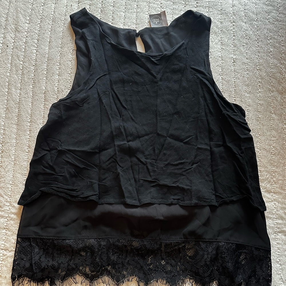 Women’s Blouse size small